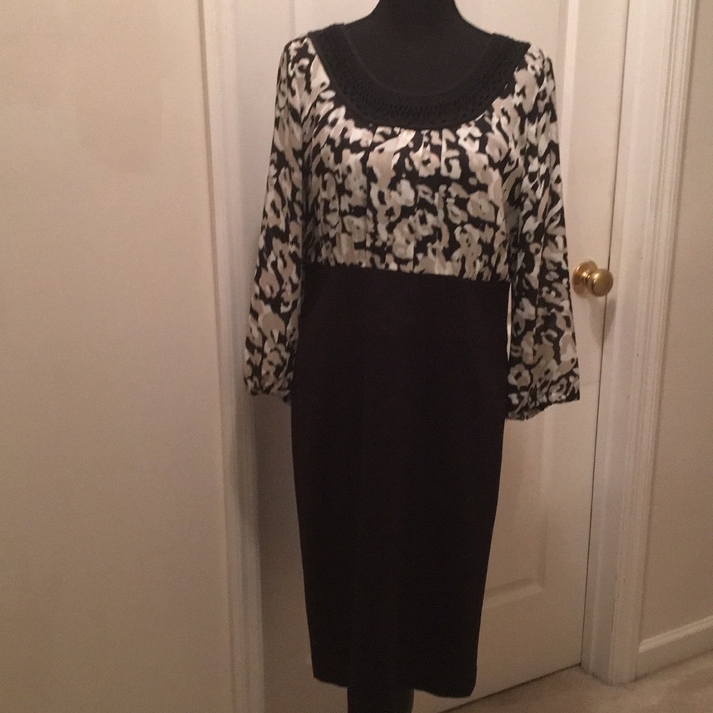 Alfani dress with lining